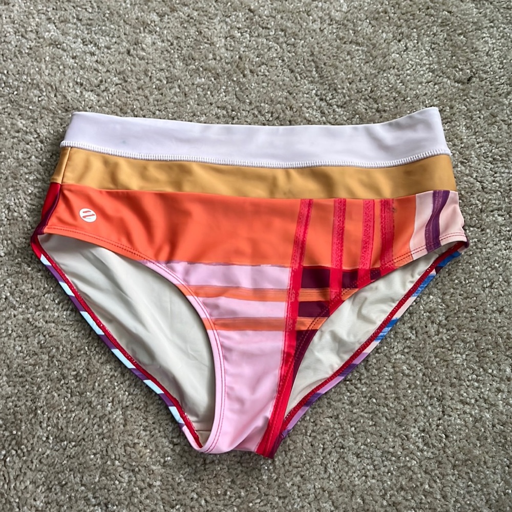 Havana color block bottom